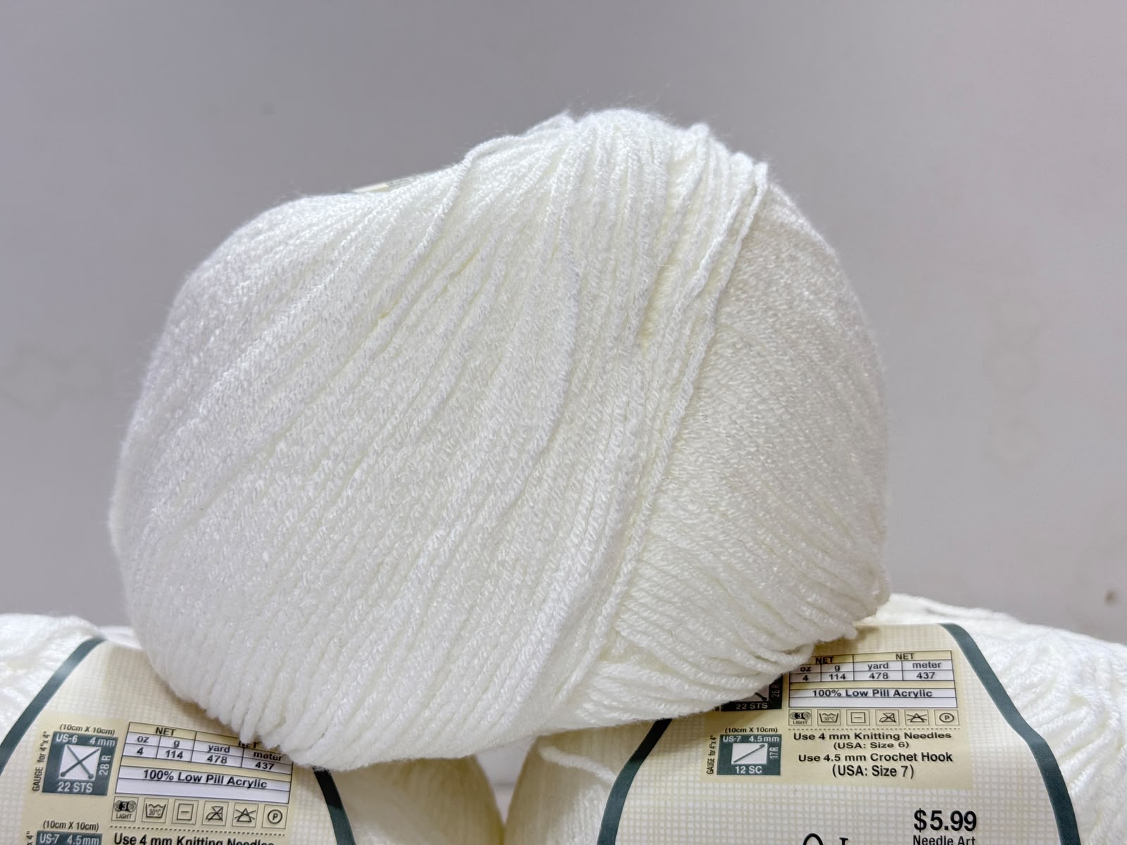Yarn Bee 330 gr Low Pill İhraç Fazlası El Örgü ipi - Beyaz - Görsel 3