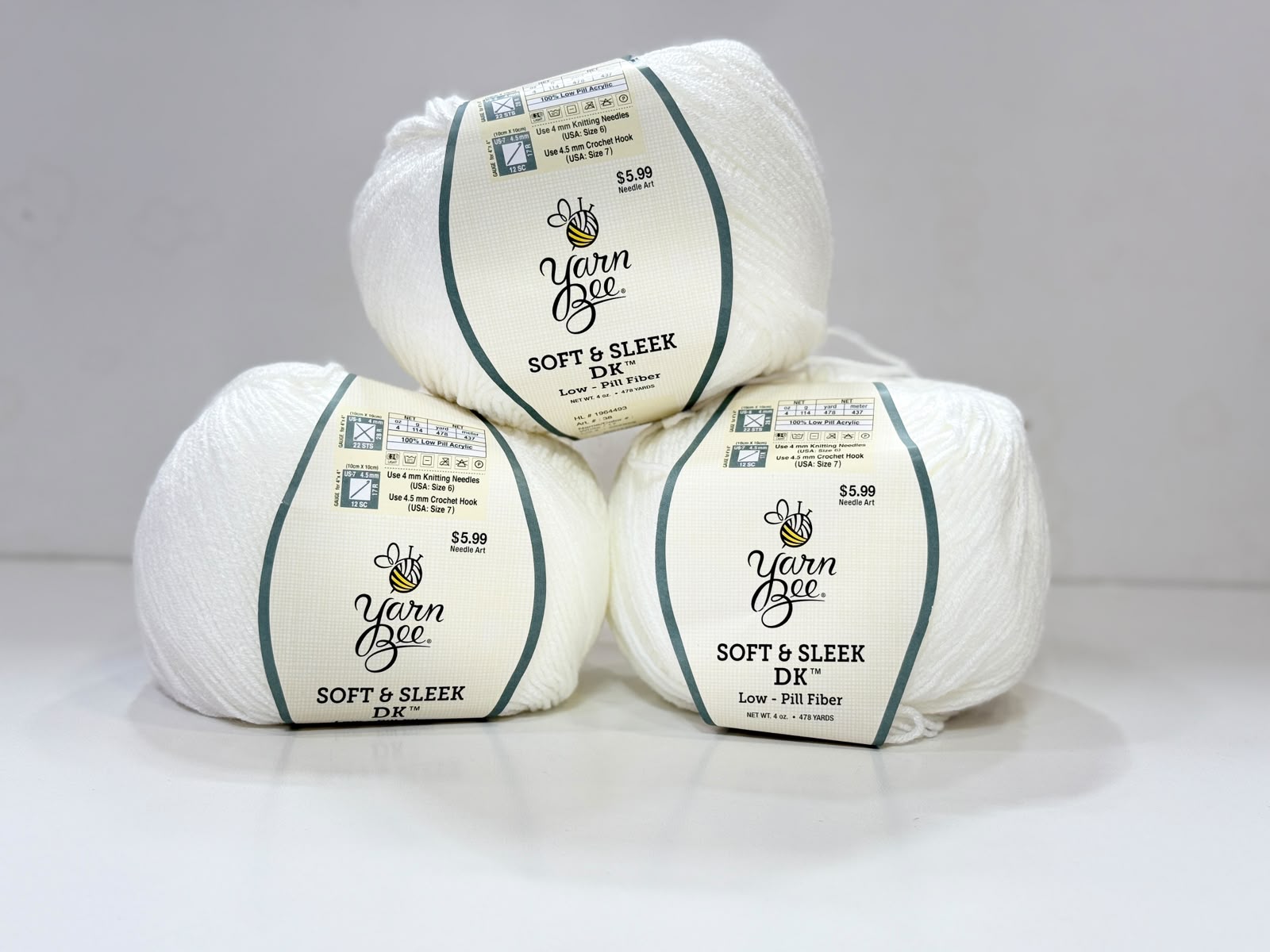 Yarn Bee 330 gr Low Pill İhraç Fazlası El Örgü ipi - Beyaz - Görsel 4